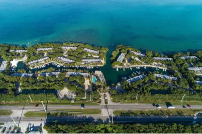 96000 Overseas Highway #APT D2, Key Largo, FL 33037 - Photo 31