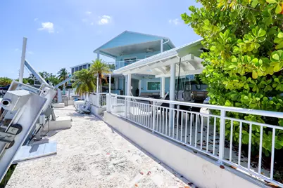 214 Aberdeen Court, Key Largo, FL 33070 - Photo 5