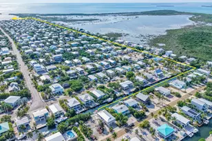 27426 Martinique Ln, Ramrod Key, FL 33042 - Photo 41
