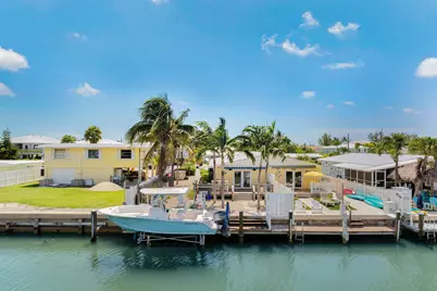 271 3rd Street, Key Colony, FL 33051 - Photo 5