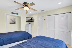 271 3rd St, Key Colony, FL 33051 - Photo 15