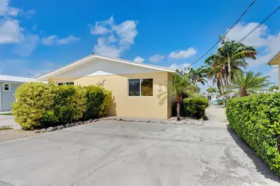 271 3rd Street, Key Colony, FL 33051 - Photo 3