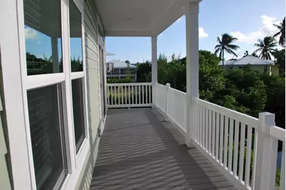 19543 Navajo Street, Sugarloaf Key, FL 33042 - Photo 5