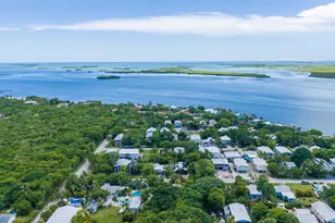 19543 Navajo St, Sugarloaf Key, FL 33042 - Photo 19