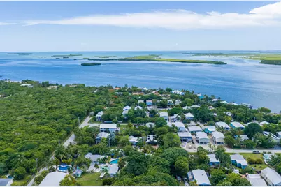 19543 Navajo Street, Sugarloaf Key, FL 33042 - Photo 49