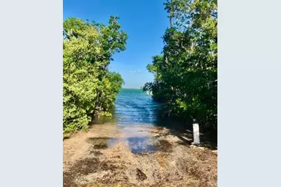 19543 Navajo Street, Sugarloaf Key, FL 33042 - Photo 45