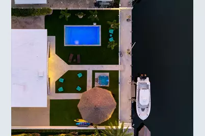 139 Marina Avenue, Key Largo, FL 33037 - Photo 3