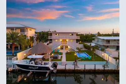 139 Marina Avenue, Key Largo, FL 33037 - Photo 1