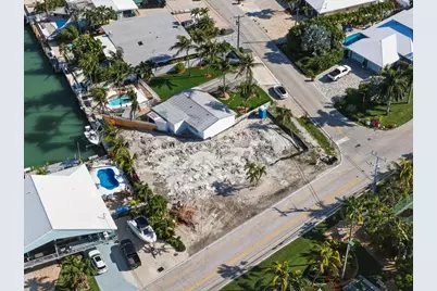 1000 W Ocean Drive, Key Colony, FL 33051 - Photo 9