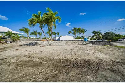 1000 W Ocean Drive, Key Colony, FL 33051 - Photo 11