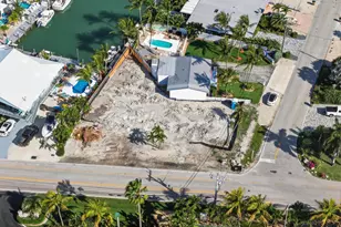1000 W Ocean Dr, Key Colony, FL 33051 - Photo 3