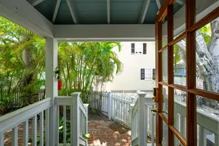 907 United St, Key West, FL 33040 - Photo 29
