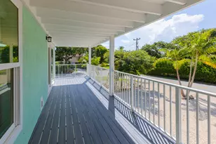 224 W Seaview Dr, Duck Key, FL 33050 - Photo 23