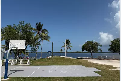 70 Shoreland Drive, Key Largo, FL 33037 - Photo 13