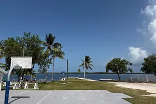 70 Shoreland Dr, Key Largo, FL 33037 - Photo 13