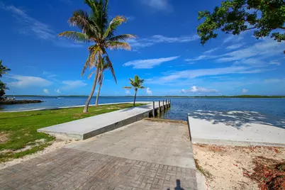 19 SE Marlin Avenue, Key Largo, FL 33037 - Photo 3
