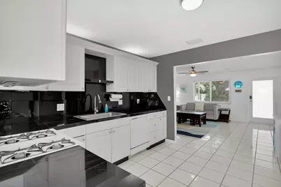 19 SE Marlin Avenue, Key Largo, FL 33037 - Photo 15