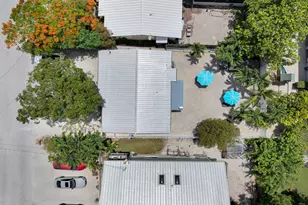 19 SE Marlin Ave, Key Largo, FL 33037 - Photo 33