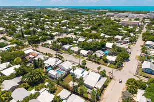2005 Fogarty Ave, Key West, FL 33040 - Photo 59