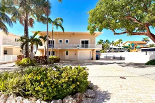 239 Plantation Ave, Plantation Key, FL 33070 - Photo 1