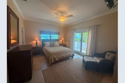 239 Plantation Avenue, Plantation Key, FL 33070 - Photo 13