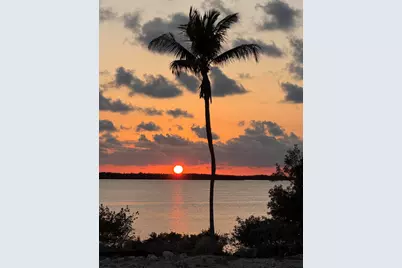 239 Plantation Avenue, Plantation Key, FL 33070 - Photo 19