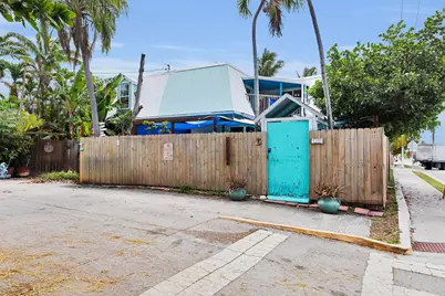 3200 Harriet Avenue, Key West, FL 33040 - Photo 25