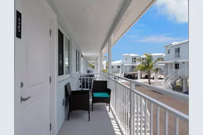 10877 Overseas Highway #APT 35, Marathon, FL 33050 - Photo 5