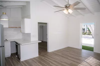 81160 Old Highway, Upper Matecumbe Key Islamorada, FL 33036 - Photo 9