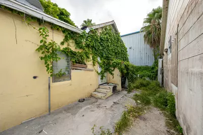 5331 5th Avenue, Stock Island, FL 33040 - Photo 11