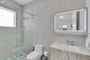 211 Bruce Ct, Marathon, FL 33050 - Photo 25