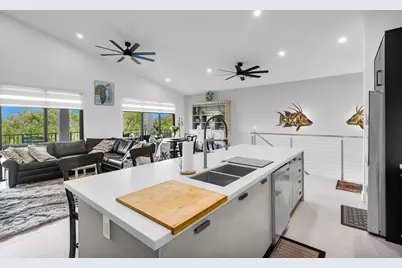 239 W Seaview Drive, Duck Key, FL 33050 - Photo 19