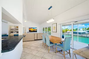 420 11th St, Key Colony, FL 33051 - Photo 9