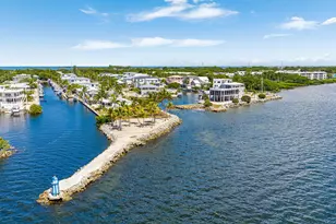 108 Coral Way, Key Largo, FL 33037 - Photo 3