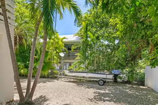 24740 Park Dr, Summerland Key, FL 33042 - Photo 39