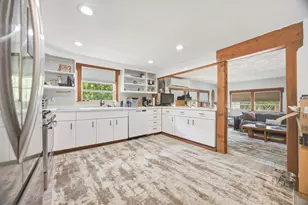 2231 Middle Torch Rd, Middle Torch Key, FL 33042 - Photo 9