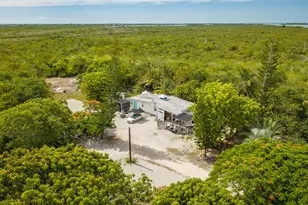 2231 Middle Torch Rd, Middle Torch Key, FL 33042 - Photo 25
