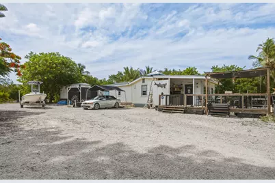 2231 Middle Torch Road, Middle Torch Key, FL 33042 - Photo 31