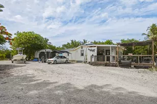 2231 Middle Torch Rd, Middle Torch Key, FL 33042 - Photo 31