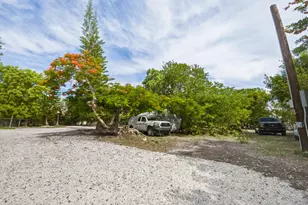 2231 Middle Torch Rd, Middle Torch Key, FL 33042 - Photo 29