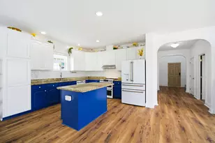 27395 Barbuda Ln, Ramrod Key, FL 33042 - Photo 19