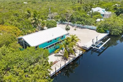1934 No Name Drive, No Name Key, FL 33043 - Photo 3