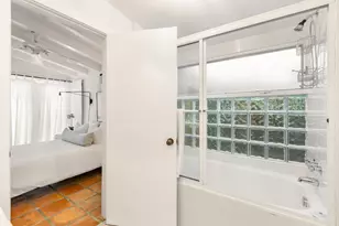 1128 Johnson St, Key West, FL 33040 - Photo 29