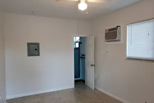 195 Gardenia St, Plantation Key, FL 33070 - Photo 5