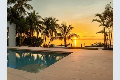 19 Avacado Street, Upper Matecumbe Key Islamorada, FL 33036 - Photo 3