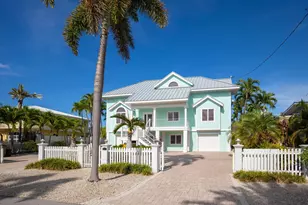 1046 Flagship Dr, Summerland Key, FL 33042 - Photo 15