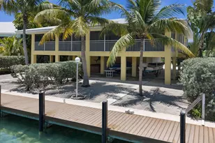 126 N Indies Dr, Duck Key, FL 33050 - Photo 41