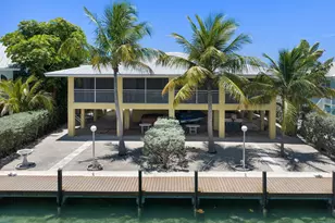 126 N Indies Dr, Duck Key, FL 33050 - Photo 3