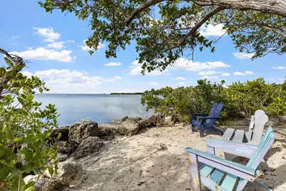 157 Navajo Street, Upper Matecumbe Key Islamorada, FL 33070 - Photo 37