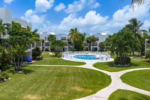 601 W Ocean Dr, Key Colony, FL 33051 - Photo 27